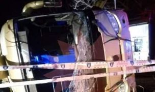 Volcamiento de bus deja tres fallecidos en San Clemente