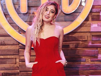 Revisa las coquetas fotos de la “Masterchef” Daniela Castro
