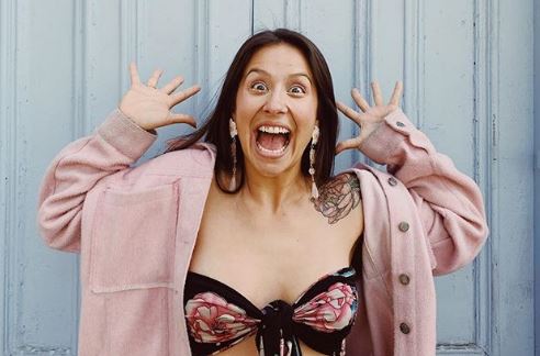 “De carátula”: Denise Rosenthal se desviste en salvaje locación [FOTO]