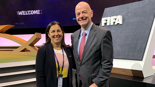 Pauline Kantor se reunió con el Presidente de la FIFA para hablar de la candidatura de 2030