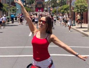 Maura Rivera encendió Instagram con osado escote desde Estados Unidos