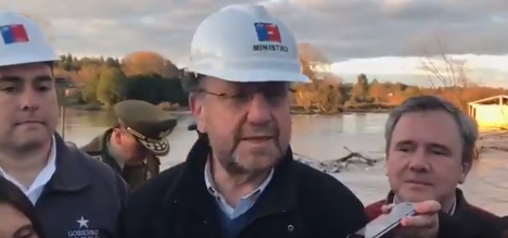 Ministro Alfredo Moreno asegura que “la situación está mejorando” en zonas afectadas