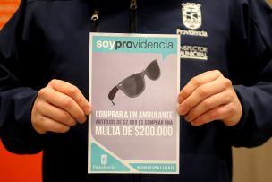 Metro busca sumar a otros municipios tras acuerdo con Providencia para fiscalizar comercio ambulante