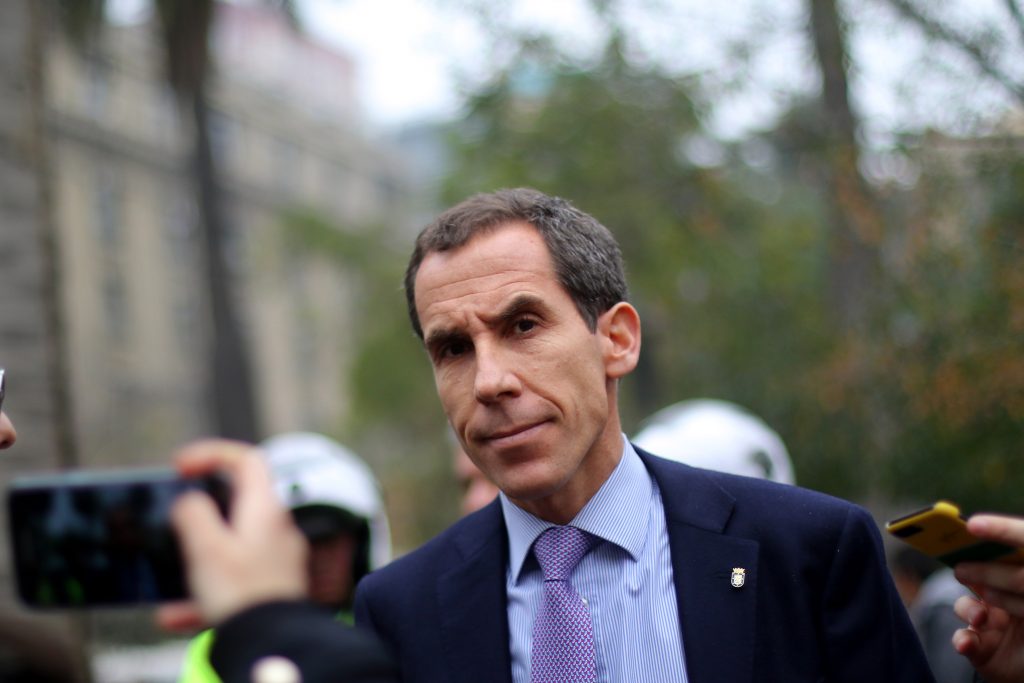 Apoderados entregarán propuestas para “refundar” el Instituto Nacional