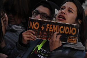 Arriba de un bus detienen a presunto autor de femicidio