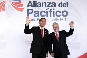 Piñera y Vizcarra abordan cooperación en uso de aguas, inversiones y migración