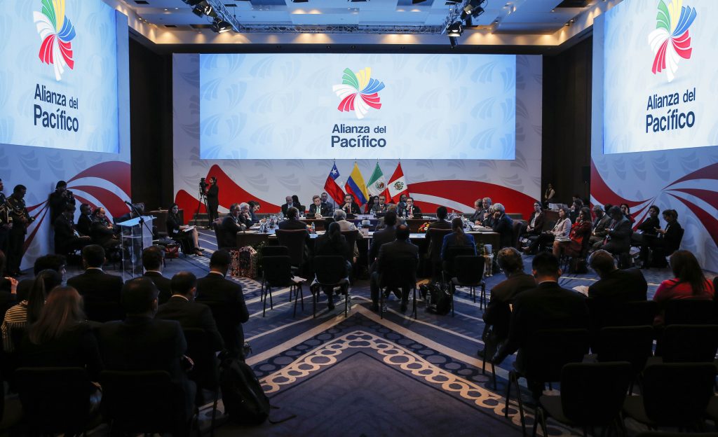 Senadores que participaron en cumbre de Alianza del Pacífico valoran acuerdos
