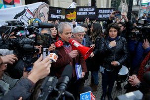 Aguilar llamó a los profesores a deponer el paro y aceptar último ofrecimiento