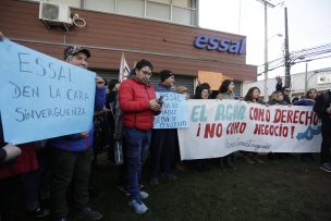 Más de 500 reclamos ha recibido el Sernac tras corte de agua potable en Osorno