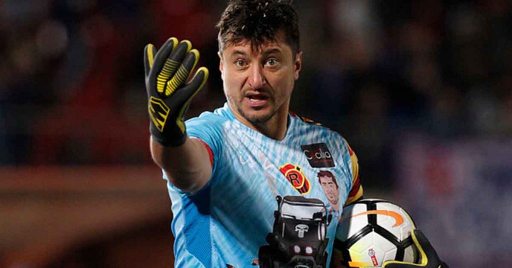 Peric: “Bielsa no me dejó nada, no soy partidario del DT que saca el látigo”