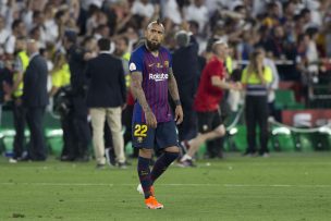 Hinchas del Barcelona aprueban posible venta de Arturo Vidal al Inter de Milán