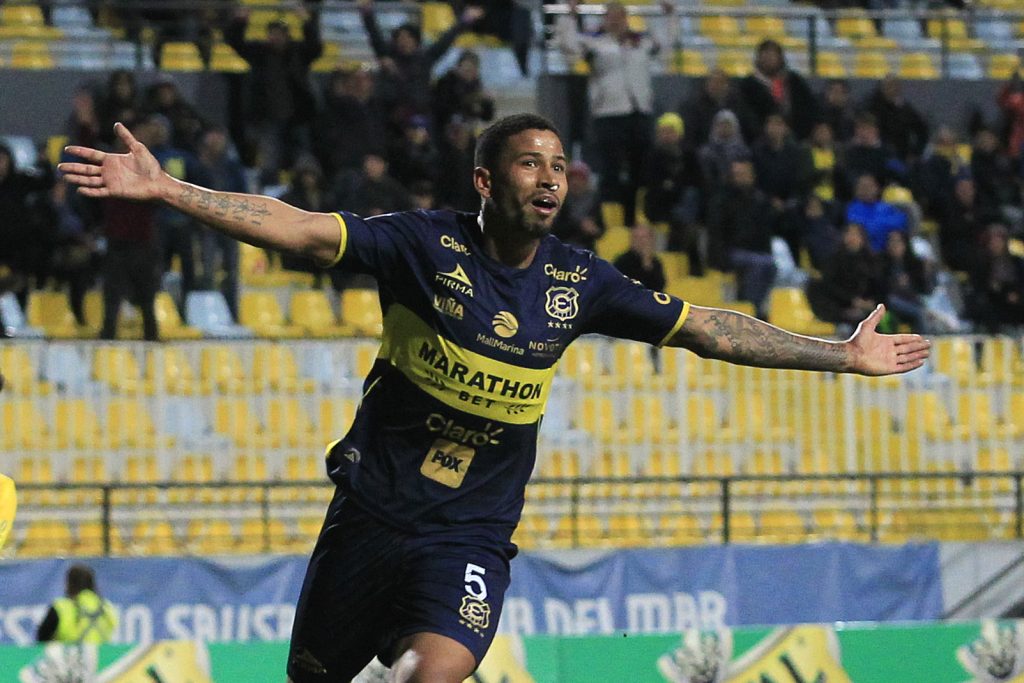 Everton se hizo fuerte en casa y golpeó a O’Higgins por Copa Chile