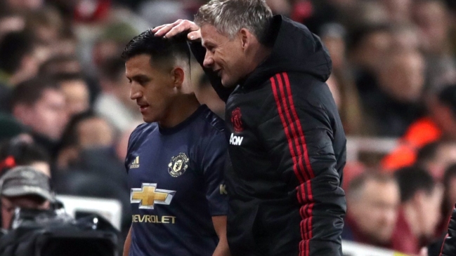 Alexis podría sumar dura competencia tras interés del United por estrella de la Juventus