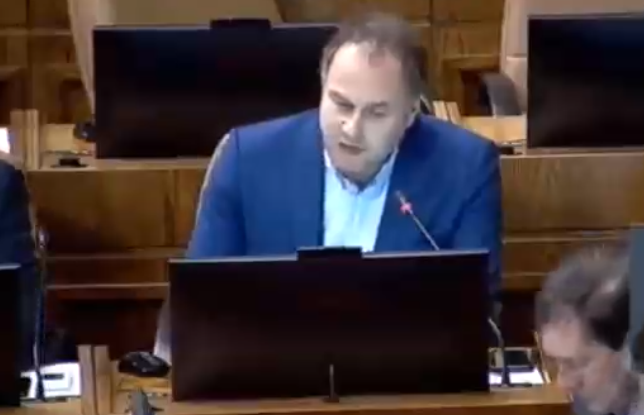 Diputado Harry Jürgensen por crisis de agua en Osorno: “¡Quiero decirle a Essal que se vaya a la cresta!”