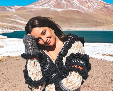 “Yo no juzgo a nadie”: Kel Calderón responde a críticas por su look en el Salar de Atacama