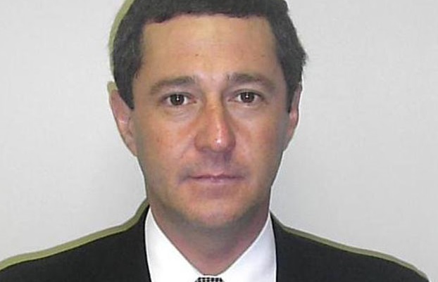 Confirman el suicidio del suspendido ministro Marcelo Albornoz