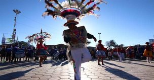 Cerca de 230 mil personas celebran a la Virgen del Carmen en La Tirana