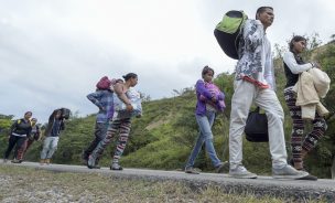 Alcalde pide ayuda por aumento de migrantes venezolanos en frontera de Colombia con Ecuador