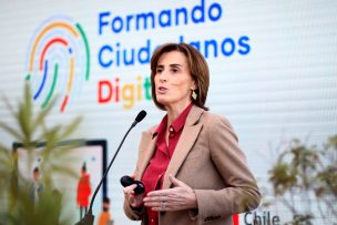 Ministerio de Educación lanzó el Plan ”Formando Ciudadanos Digitales”