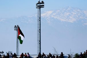 Alcalde de La Cisterna denunció amenazas de muerte en su contra previo al partido de Palestino con Colo Colo