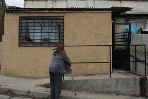 Justicia desestima condena a mujer de 72 años que puso una rampa en la entrada de su casa