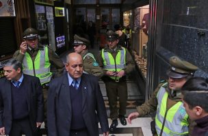 Caída de dos ascensores deja varios lesionados en Santiago Centro