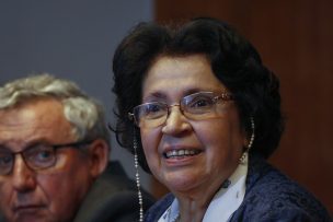 Mineduc entregó el Premio Nacional de Educación a María Victoria Peralta