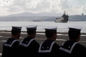 Llamarada en buque de la Armada dejó a tres heridos