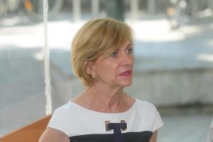 Evelyn Matthei encabeza encuesta para ser gobernadora regional