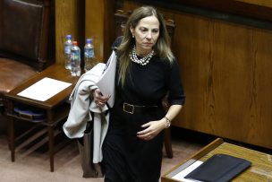 Ministra de la Mujer lanzó las primeras escuelas para formar líderes políticas