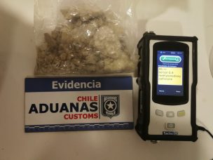 Aduanas y PDI descubren potente droga que llegaba desde Hong Kong en encomienda