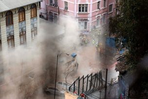 Nuevo derrumbe en zona de vivienda que colapsó en Valparaíso