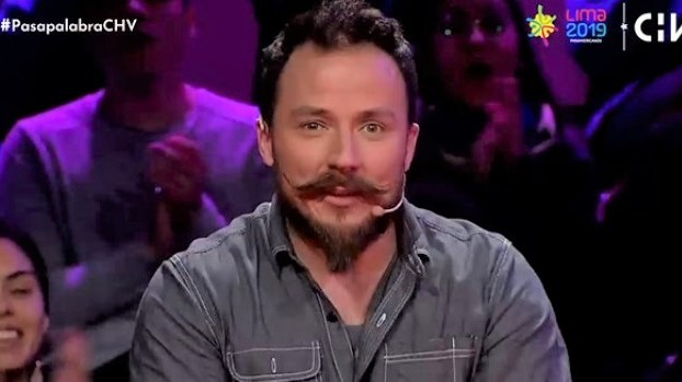 Gonzalo Egas se lució con bigote a lo “Dalí” en Pasapalabra: dejó bromas y memes en Twitter