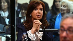 Tribunal argentino rechaza suspender juicio a Kirchner por corrupción
