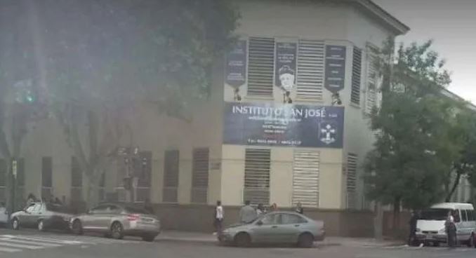 Sacerdote chileno es acusado de abuso contra estudiante en Argentina