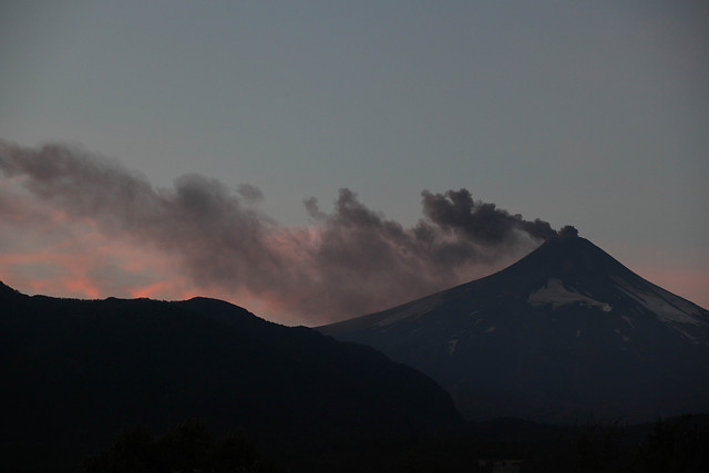 Sernageomin decretó alerta técnica amarilla para el volcán Villarrica