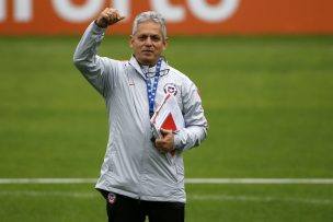 Reinaldo Rueda asistió al clásico universitario y elogió a Maripán y a Pulgar