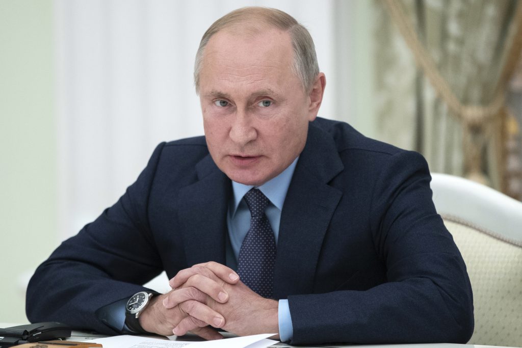 La policía rusa detiene a un chamán que iba a Moscú a “exorcizar” a Putin