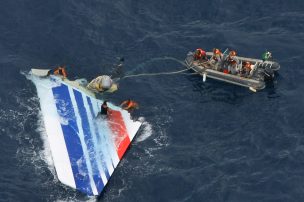 Familiares de víctimas de vuelo Rio-París presentan informe inédito contra Airbus
