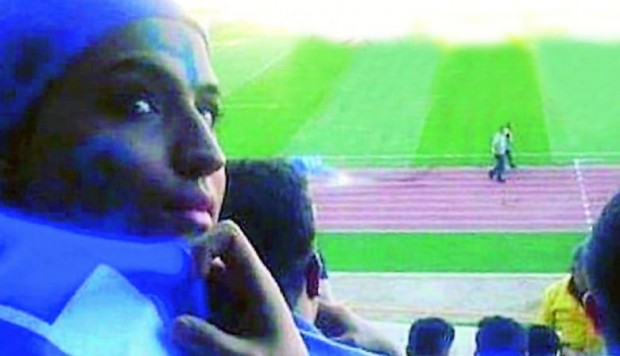 Habla padre de la “chica de azul” que se quemó en Irán: “Estaba enferma”