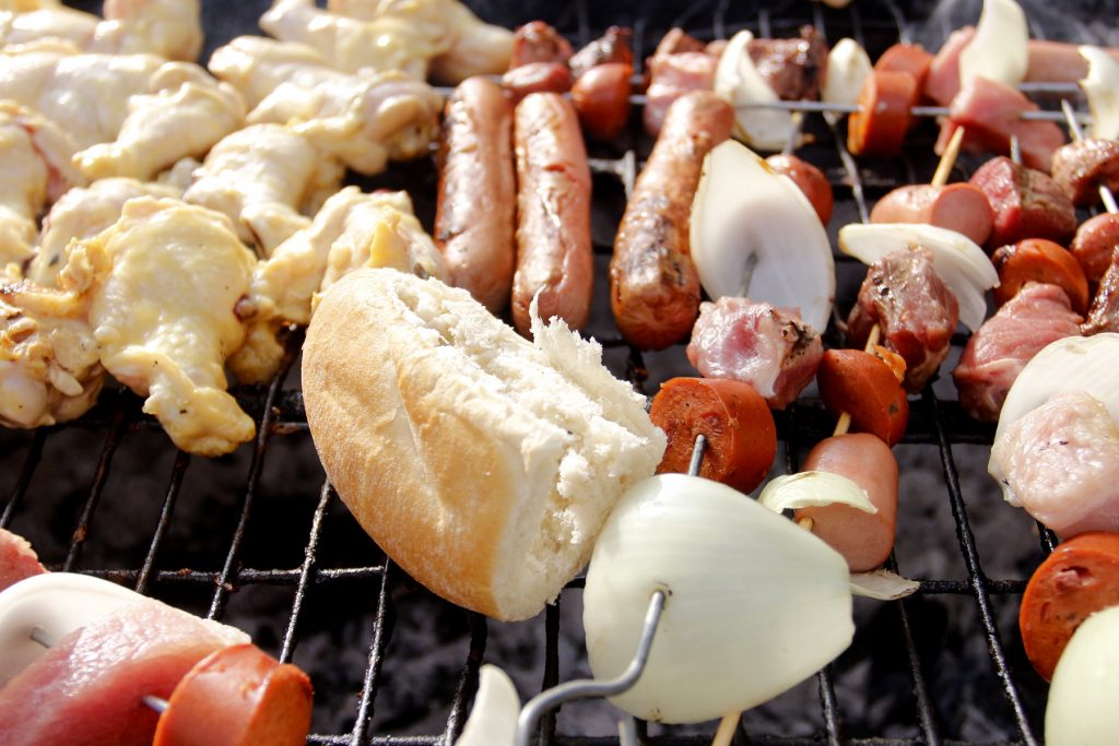 ¿Qué tan buen parrillero eres? Los tips que no pueden faltar para el asado de este 18 “extra largo”