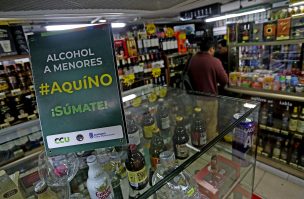 Felipe Alessandri y SENDA lanzaron campaña para NO vender alcohol a menores