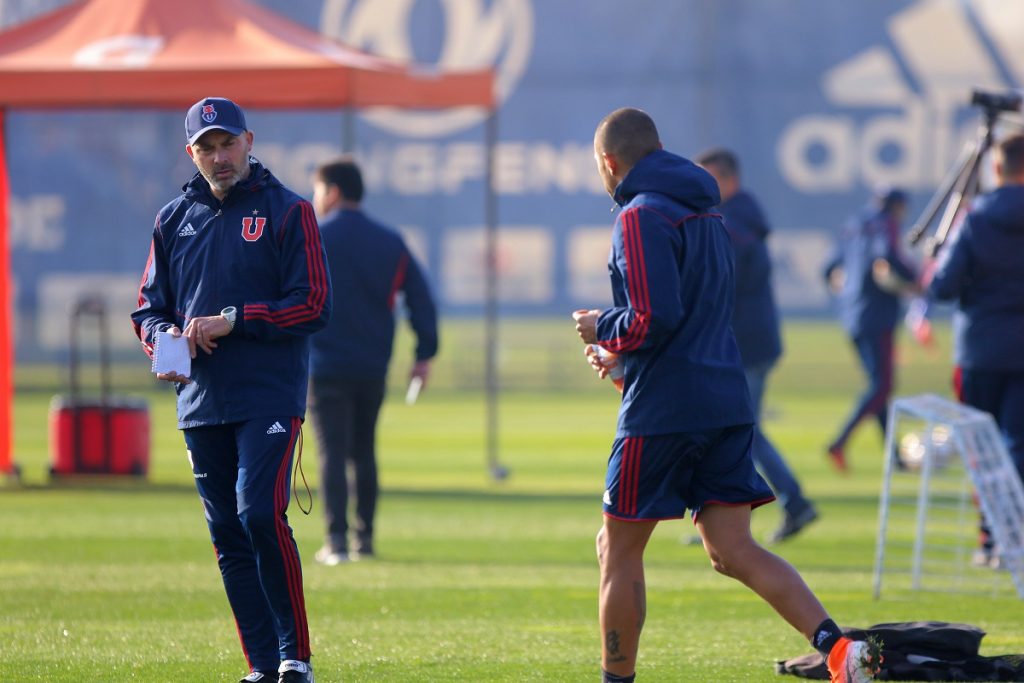Dirigencia de la U restringió el ‘shampoo’ a los jugadores del primer equipo