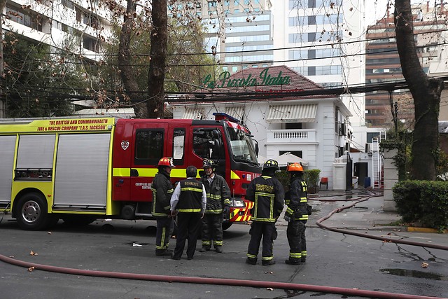 Incendio en La Piccola Italia dejó la cocina dañada y la sala de máquinas destruida