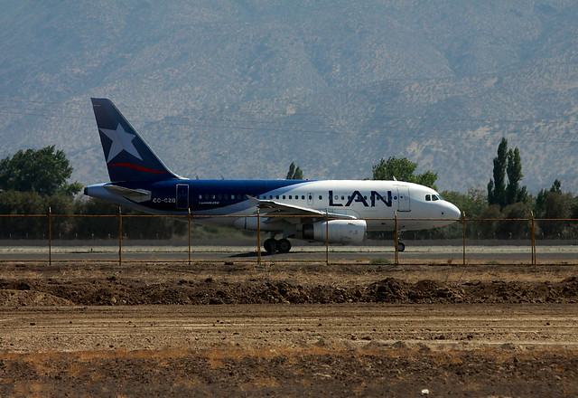 Delta lanzará oferta para comprar el 20% de Latam Airlines