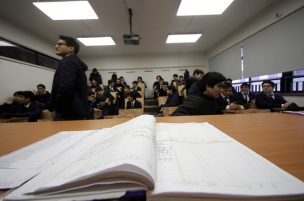 Contraloría aprueba salida de Historia y Educación Física del plan común