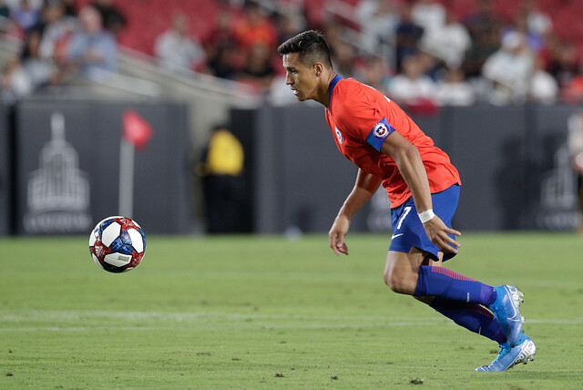 Conte habló de la suplencia de Sánchez: “Otros jugadores nos dan más garantías”