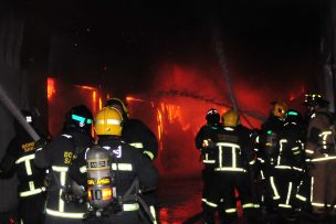 Quemaron bodegas de empresa Colbún y amenazaron a trabajadores con armas