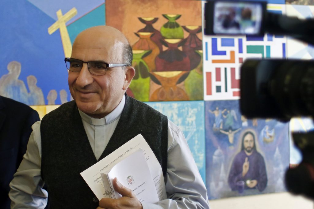 Arzobispo Chomalí: “No tengamos miedo a reconocer constitucionalmente al pueblo mapuche”