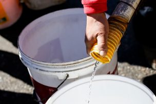 Sernac ofició a Essbio para que aplique descuentos a afectados por cortes de agua en Chiguayante y Los Ángeles